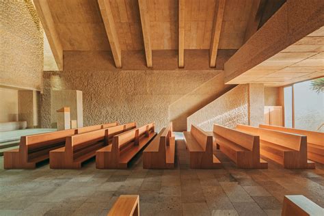 Alcalá church | Beautell Arquitectos | Archello