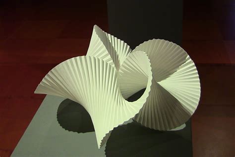 Andrea Russo | EMOZ