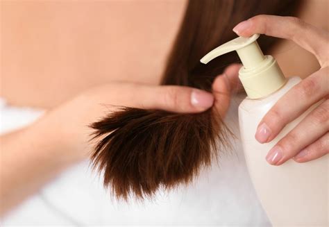 Get The Best Split Ends Treatment In Hampton | Contact Us