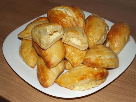 Пирожки с сыром – рецепт на скорую руку.