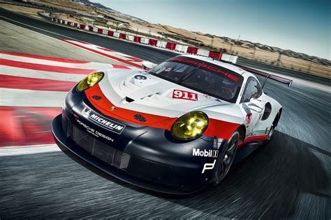 Porsche unveils new 911 RSR - Ferdinand