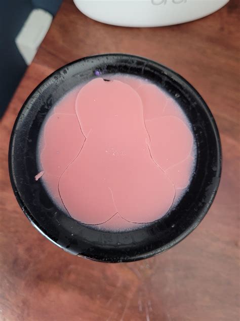 Found a penis cracked into the wax in my wax melt (I tried to pick it