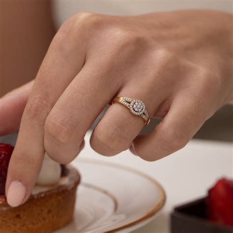 Buy Citric Sparkle Diamond Ring Online | CaratLane