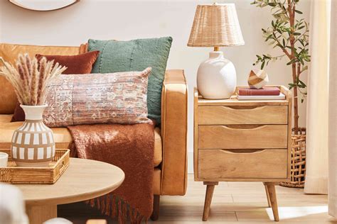 pick lamps   living room