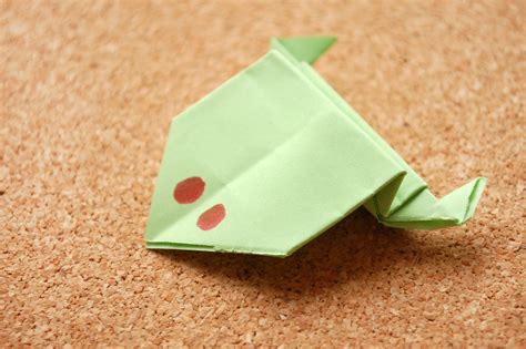 Origami Frogs: Symbolism, Interpretation, and Cultural Significance – easy origami tutorial