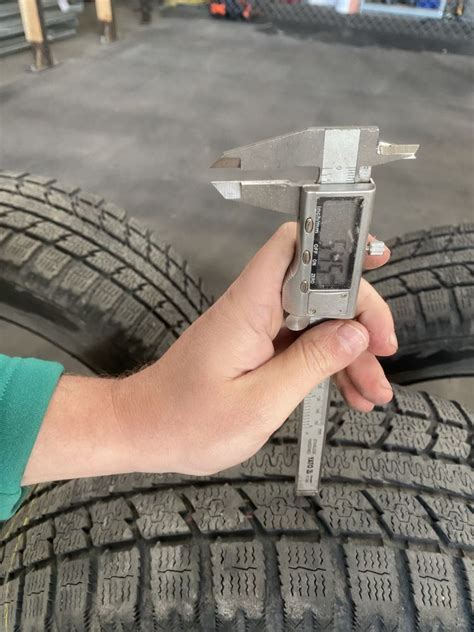 Гума зимова toyo gsi5 215/60r16: 1 750 грн. - Автошини Полтава на Olx