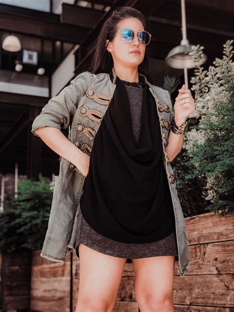 Angie | Angie in Noir (@angieinnoir) • Instagram photos and videos