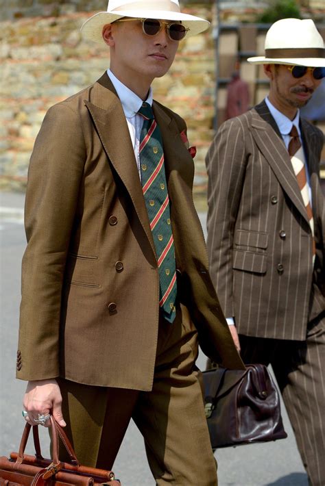 Pin by Чумаченко Мария on Man in 2020 | Mens street style, Cool street ...