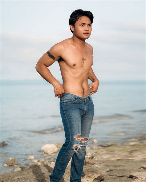 Session 56: Nico Nojara :: Behance