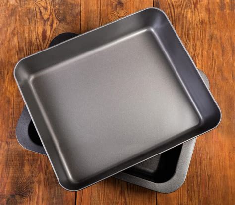 understanding rimmed baking sheets key facts foods guy