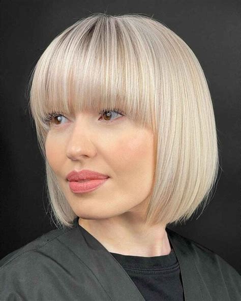 29 Flattering Ways to Wear Bangs for Square Face Shapes