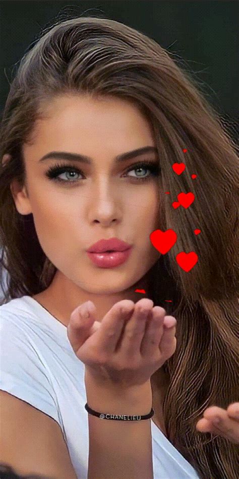 Buster Murdaugh Gif at Tyra Lopez blog