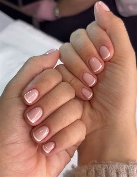 Short French style nails | Gel nails french, French tip gel nails ...