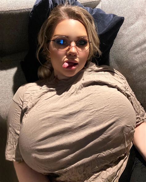 Crazy : r/2busty2hide