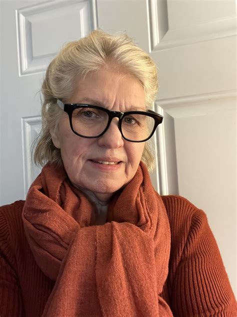 Hobby Farmers' Daughter