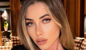 Eva Menta - Bio, Age, Height, Wiki ️ | Instagram Biography