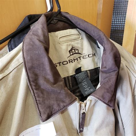 NEW STORM TECH XL JACKET - Big Valley Auction