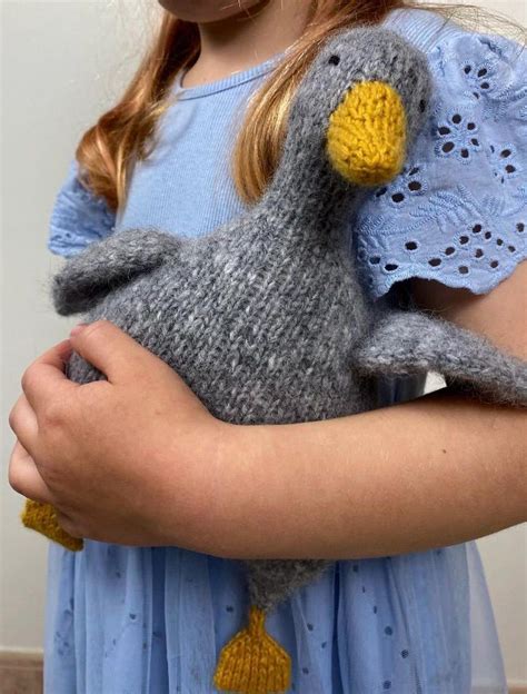 lovely goose toy knitting pattern  version handmade amigurumi