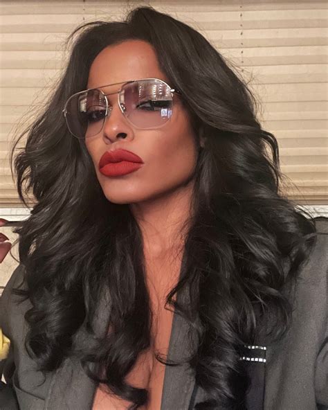 Keesha Sharp (@keeshasharp) • Instagram photos and videos