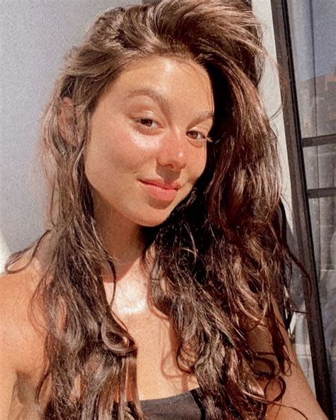 Kira Kosarin 05/21/2021 • CelebMafia