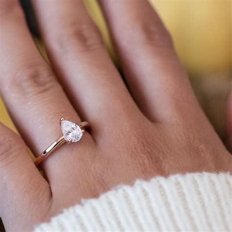 simple solitaire engagement ring cateringjolo