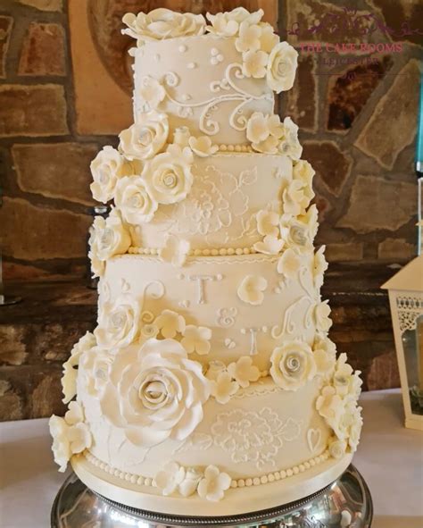 wedding cakes griffydam wedding cake makers  cake rooms