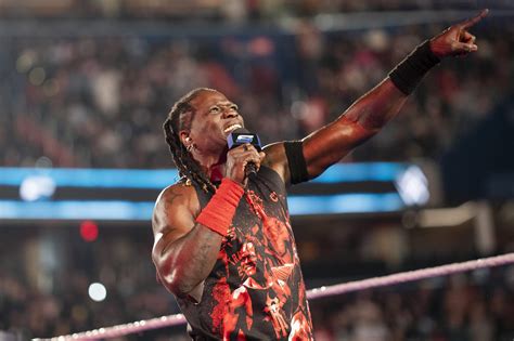 WWE's Alexa Bliss Says Nude Photos Circulating the Internet Are Fake