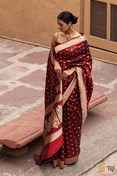 stylish maroon saree  traditional weddings red saree wedding