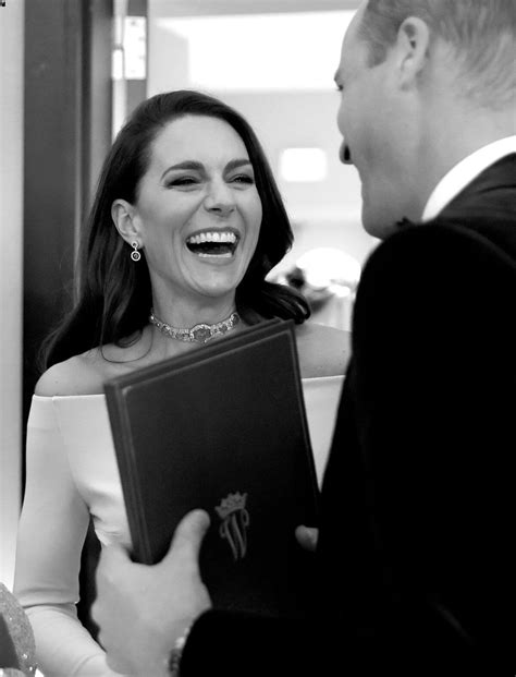 Intimate photos of Prince William and Kate Middleton on their trip to