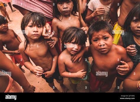 Yawalapiti Tribe Children
