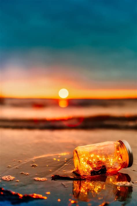 OnlyFans Summer Hacks: Make Bank While The Sun Shines