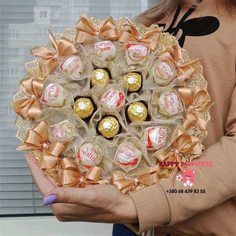 Букет з цукерок Ferrero Rocher і Raffaello, подарунок на день нар - 520 ...