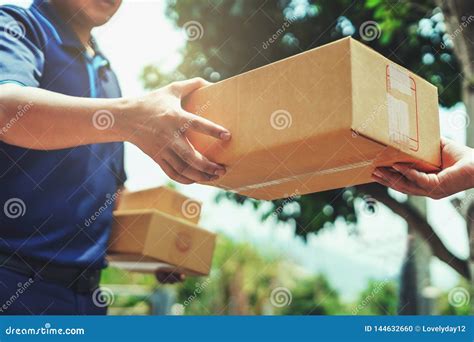 delivery box   royalty  stock