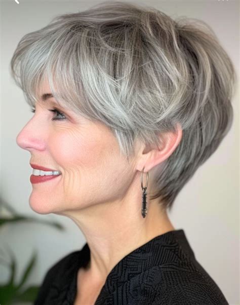 pixie hairstyles women over 60 10