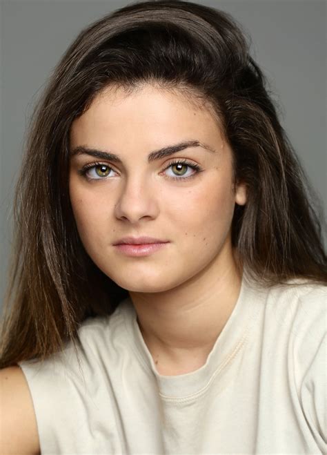 LUCIA DE LA PUERTA - Alexandra Leight