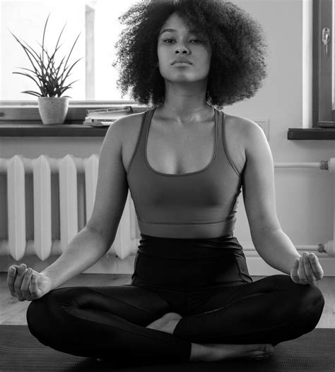 8 better-sex yoga poses that put the O in ooohhhhhm – lunatic femme