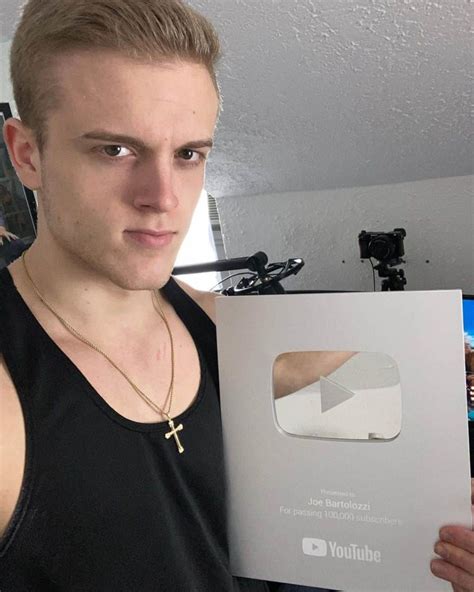 joe bartolozzi wiki age family girlfriend height net worth