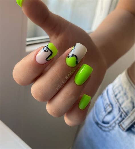 Маникюр яркий , салатовый, неоновые ногти | Nail shapes, Nail art, Nails