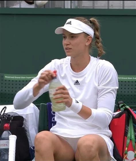 Elena Rybakina : r/GirlsTennis