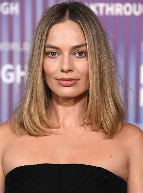 Margot Robbie Debuts Long Dark Blonde Bob After 'Barbie' Era