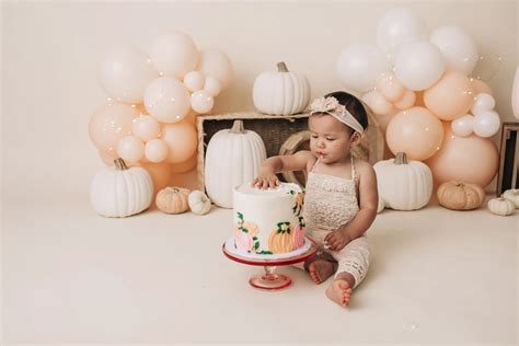 One Little Pumpkin cake smash celebrating baby’s first birthday — Rhea