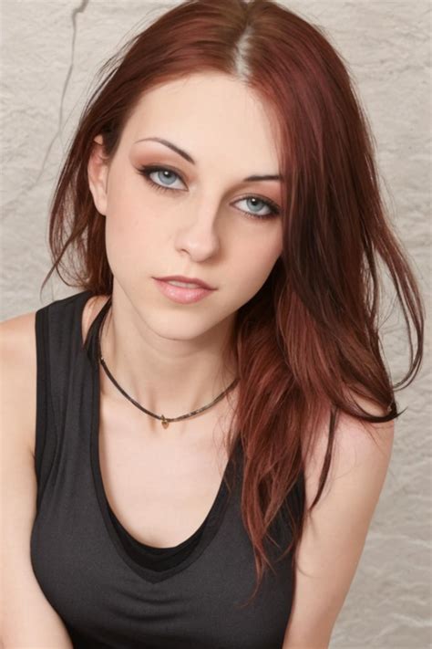 Liz Vicious - v1.0 | Stable Diffusion Hypernetwork | Civitai