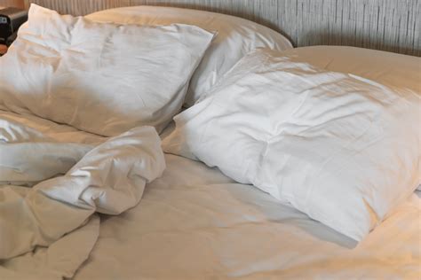 Duvet sensuously slinks away from corner of duvet cover - The Beaverton