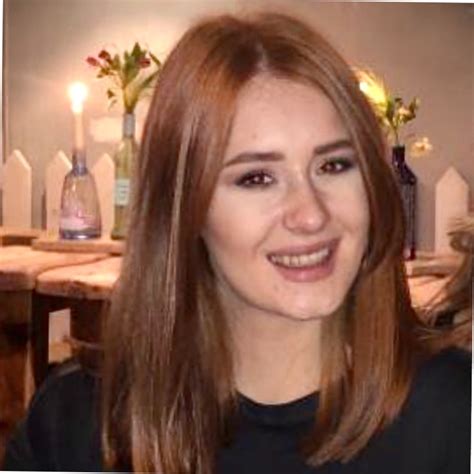 elise walker assistant buyer missguided linkedin