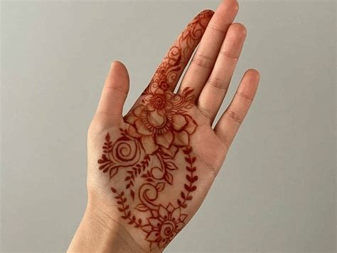simple flower mehndi designs  front hands front