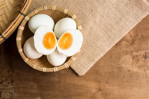 manfaat telur bebek  kesehatan tubuh  sehat