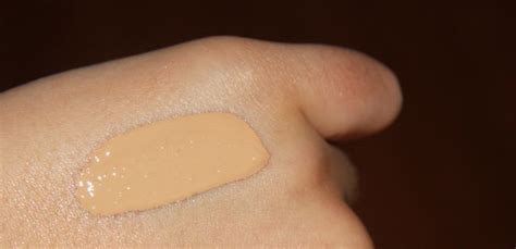 Тональный крем Clarins Skin Illusion (оттенок № 107) отзывы – LadiesProject
