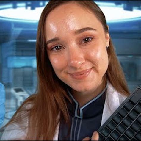 Asking You PERSONAL Medical Questions - Amy Kay ASMR - 专辑 - 网易云音乐