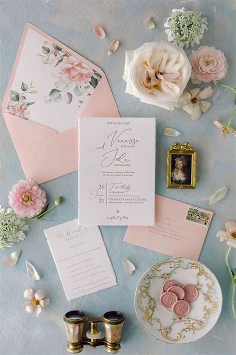 FIANCEE-BODAS-AGOST-BODAS-IMPRESIONANTES-IDEAS-DE-PAPELERIA-INSPIRADA