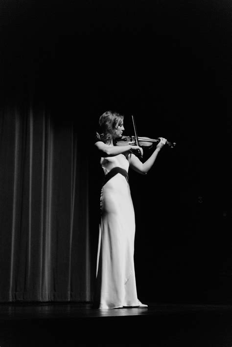 Natasha Hall - Violin | Official Website